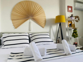 Lola’s Apartment